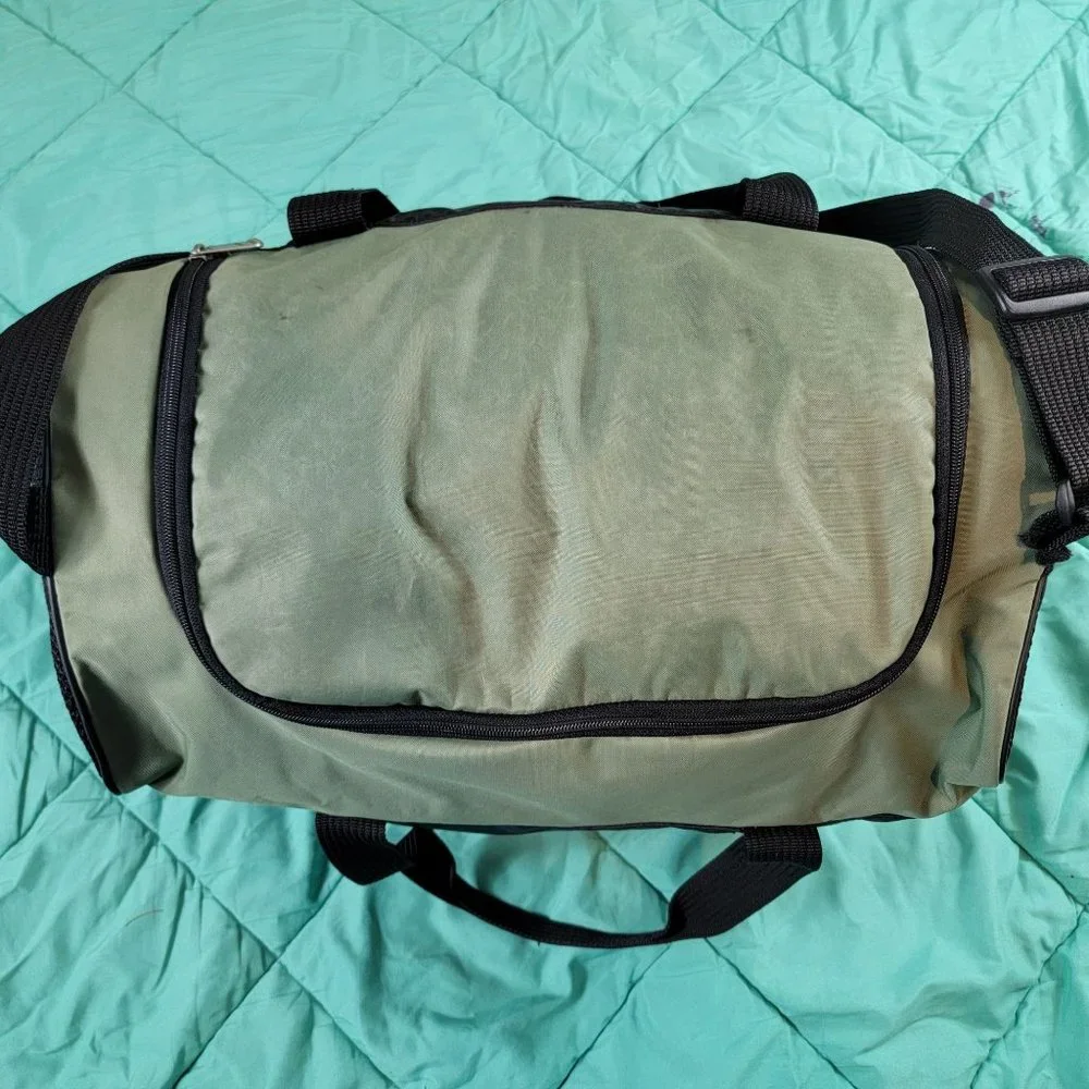 Vintage Nike Unisex Adults Green Black Duffel Bag Gym Work Casual Travel